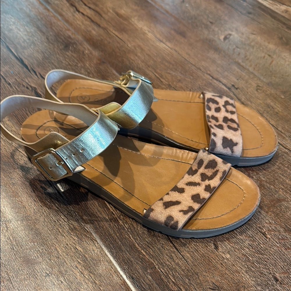 Cat & Jack Leopard Print Metallic Gold Ankle Buckle Sandals 4Y